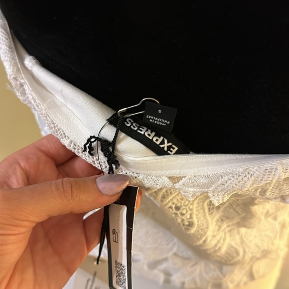 NWT Express Bodysuit - Picture 5 of 5